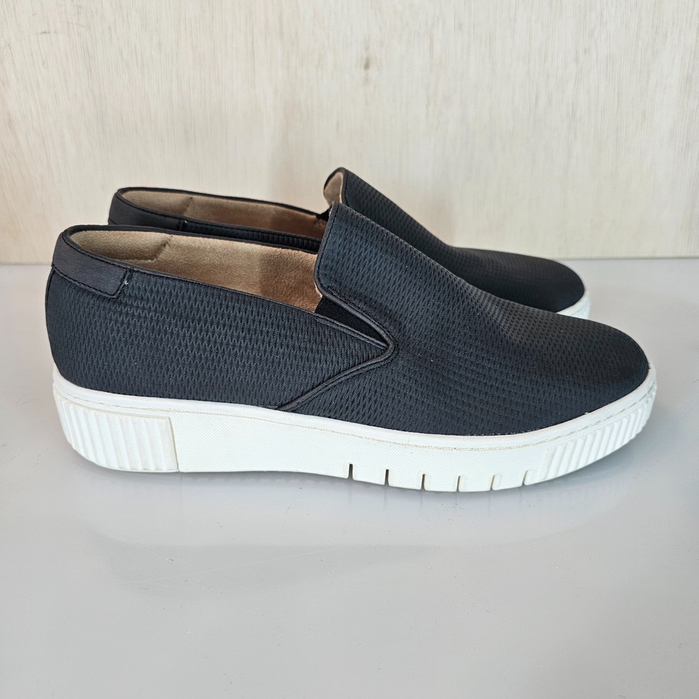 SOUL Naturalizer Tia Women's size 10 Flats
